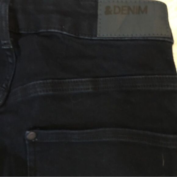 H&M &DENIM SUPER DARK WASH INK BLUE, DARK HARDWARE SKINNY! TALL - Picture 6 of 8